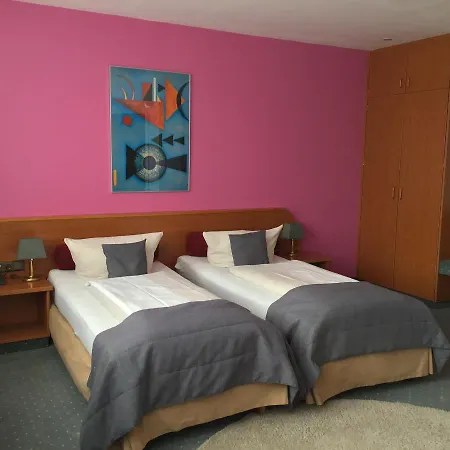 Servatius 3* Köln
