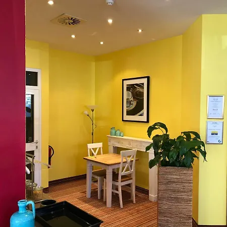 세르바티우스 호텔