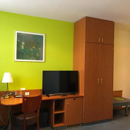 Servatius 3* Cologne