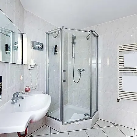 Hotel Servatius 3*