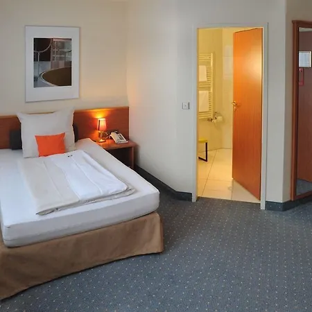 세르바티우스 호텔