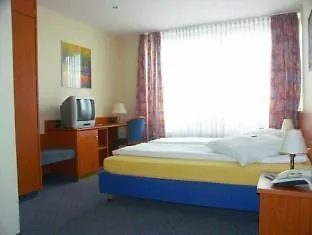 Servatius Otel
