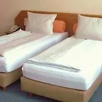 Servatius 3*