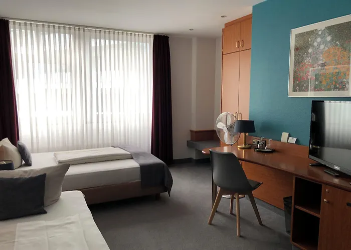 Servatius Hotel 3*